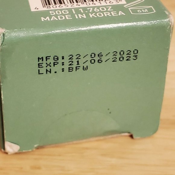 Luxe Organix Cica Rescue Color Adapting Cream, SPF 30 1.7 fl oz EXP.06/2023 - Picture 3 of 4